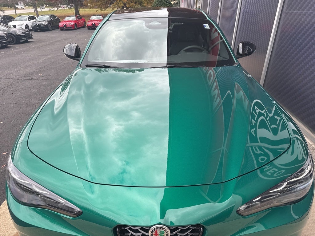 2025 Alfa Romeo Giulia Intensa AWD