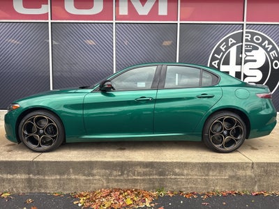 2025 Alfa Romeo Giulia Intensa AWD