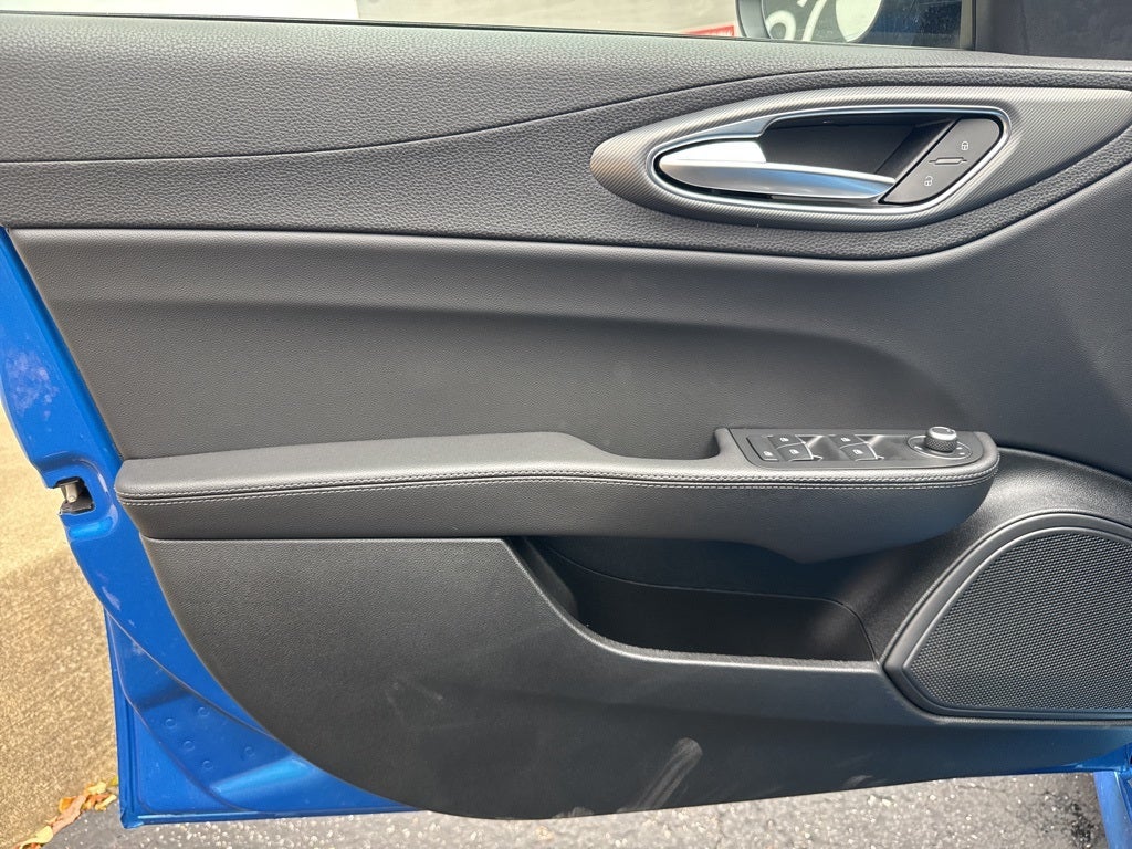 2025 Alfa Romeo Giulia Veloce AWD