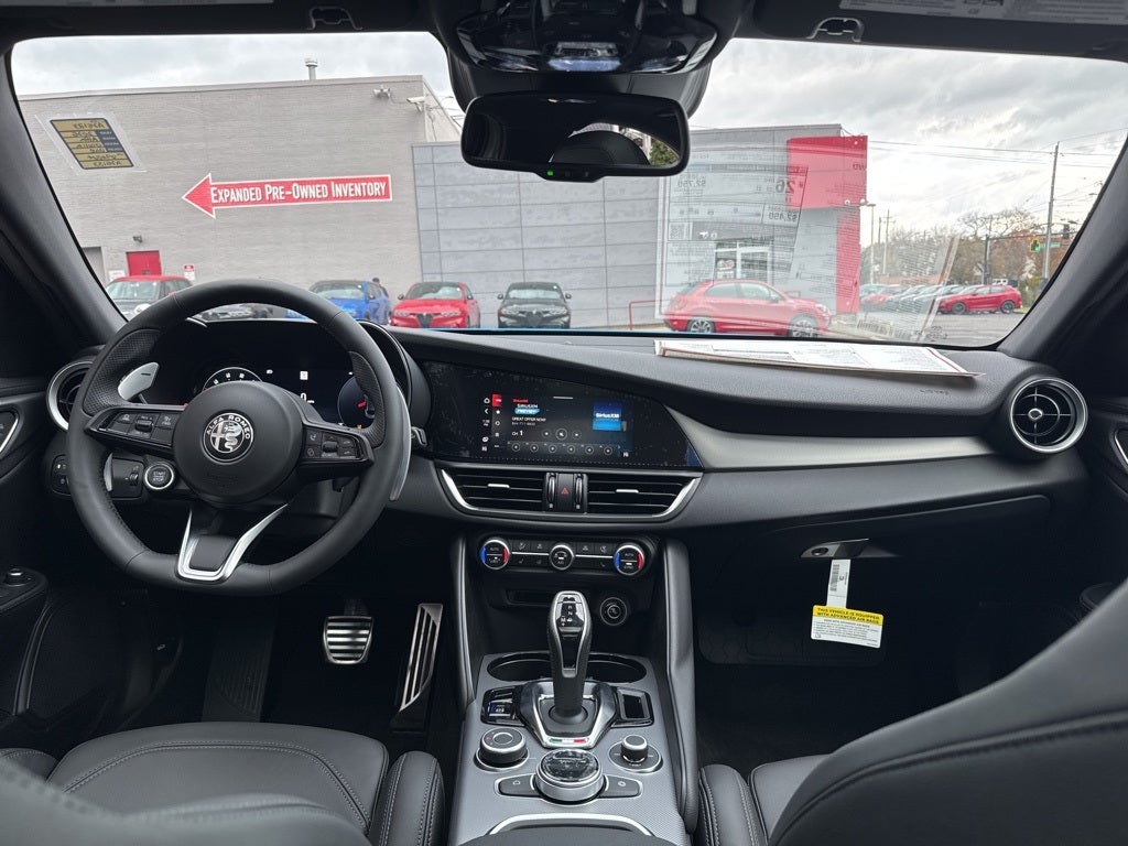 2025 Alfa Romeo Giulia Veloce AWD