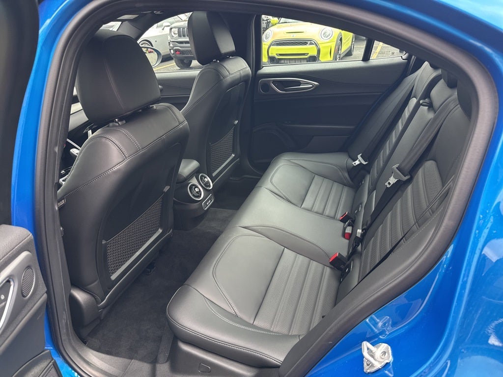 2025 Alfa Romeo Giulia Veloce AWD