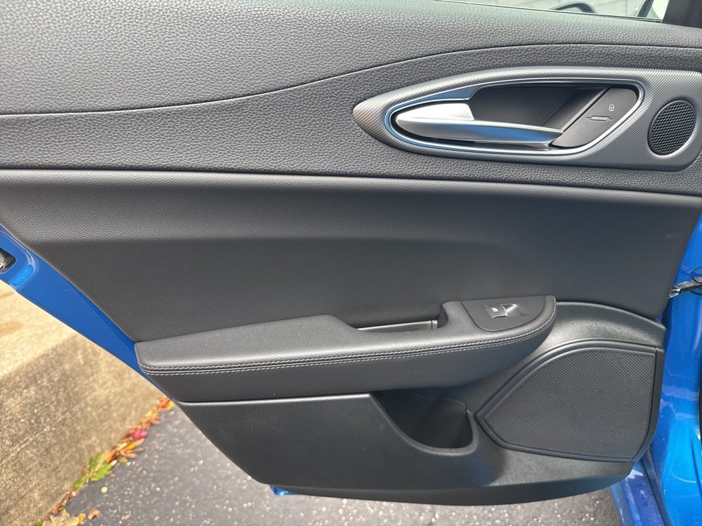 2025 Alfa Romeo Giulia Veloce AWD