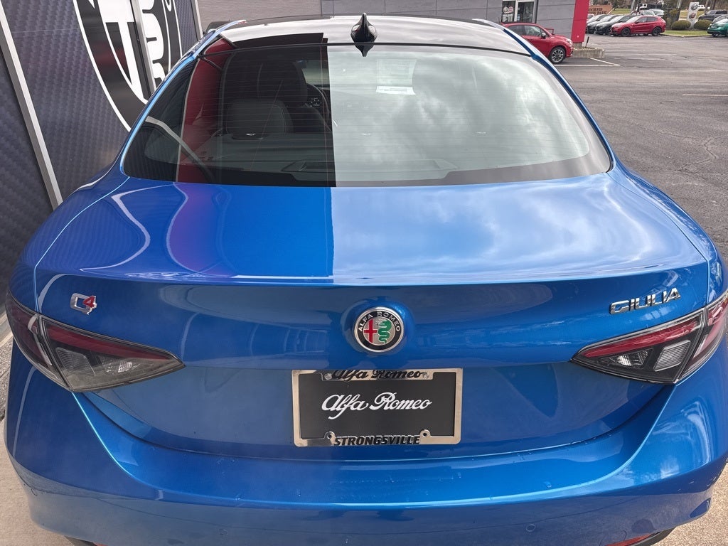 2025 Alfa Romeo Giulia Veloce AWD