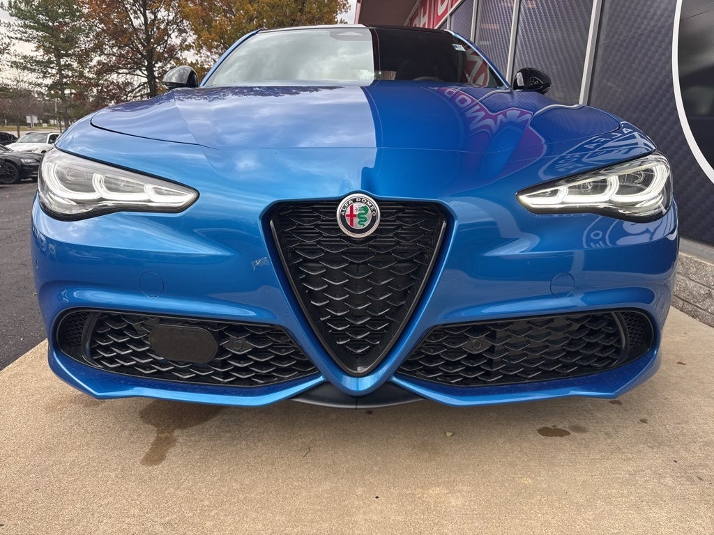 2025 Alfa Romeo Giulia Veloce AWD