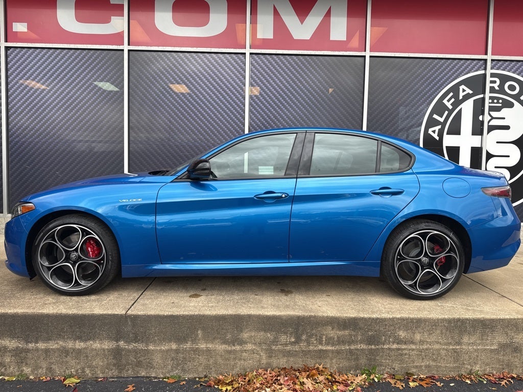 2025 Alfa Romeo Giulia Veloce AWD