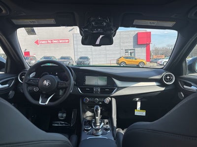 2026 Alfa Romeo Giulia Base Veloce