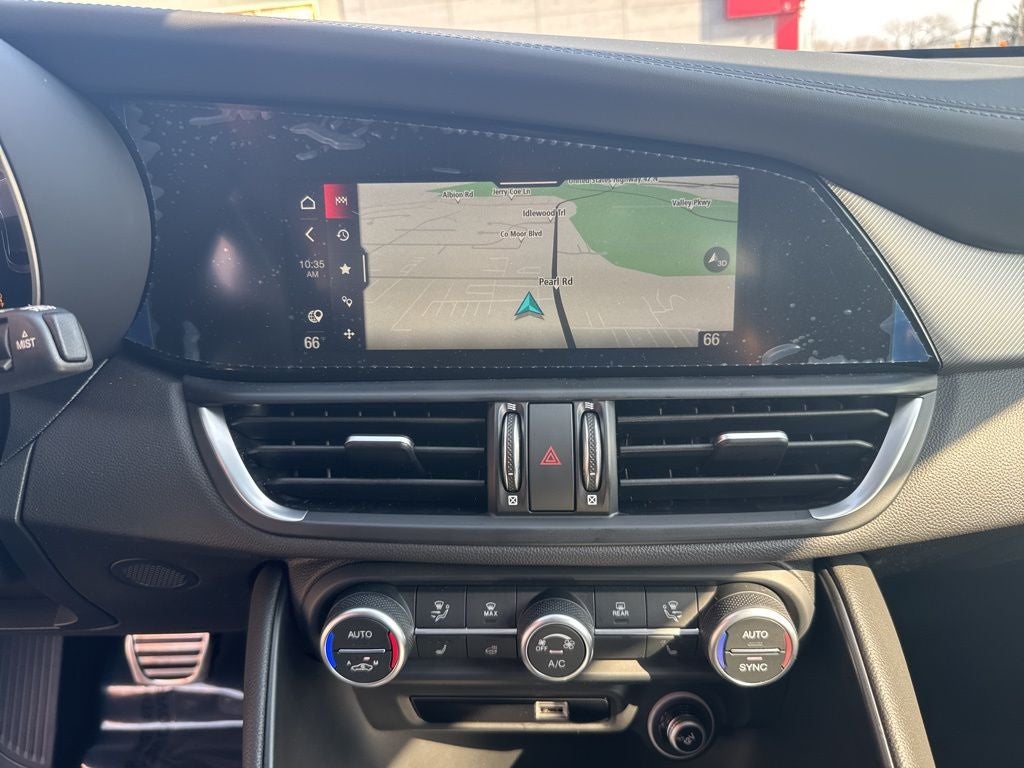2026 Alfa Romeo Giulia Base Veloce