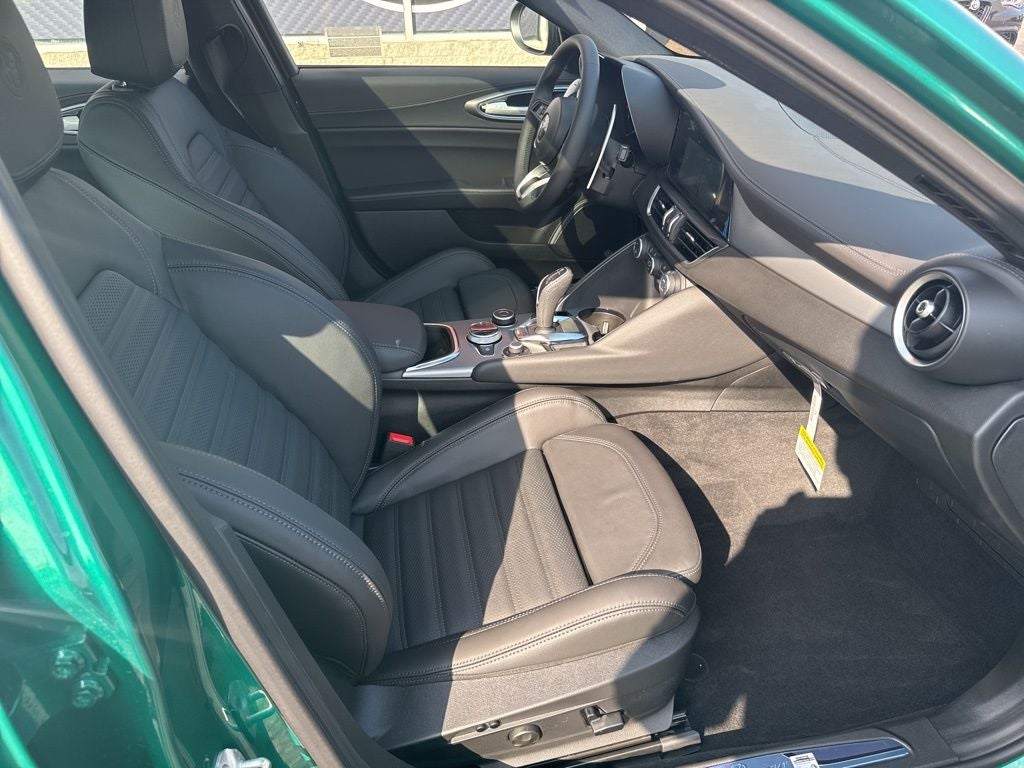 2026 Alfa Romeo Giulia Base Veloce
