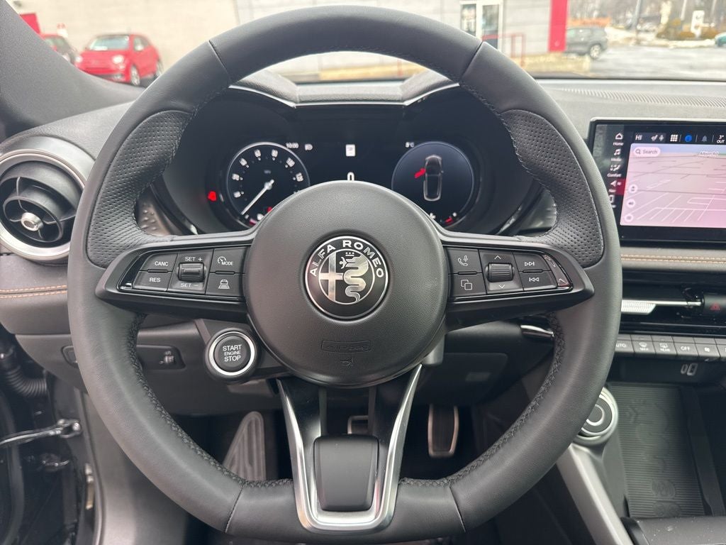 2026 Alfa Romeo Tonale Base