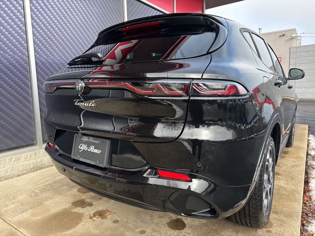 2026 Alfa Romeo Tonale Base