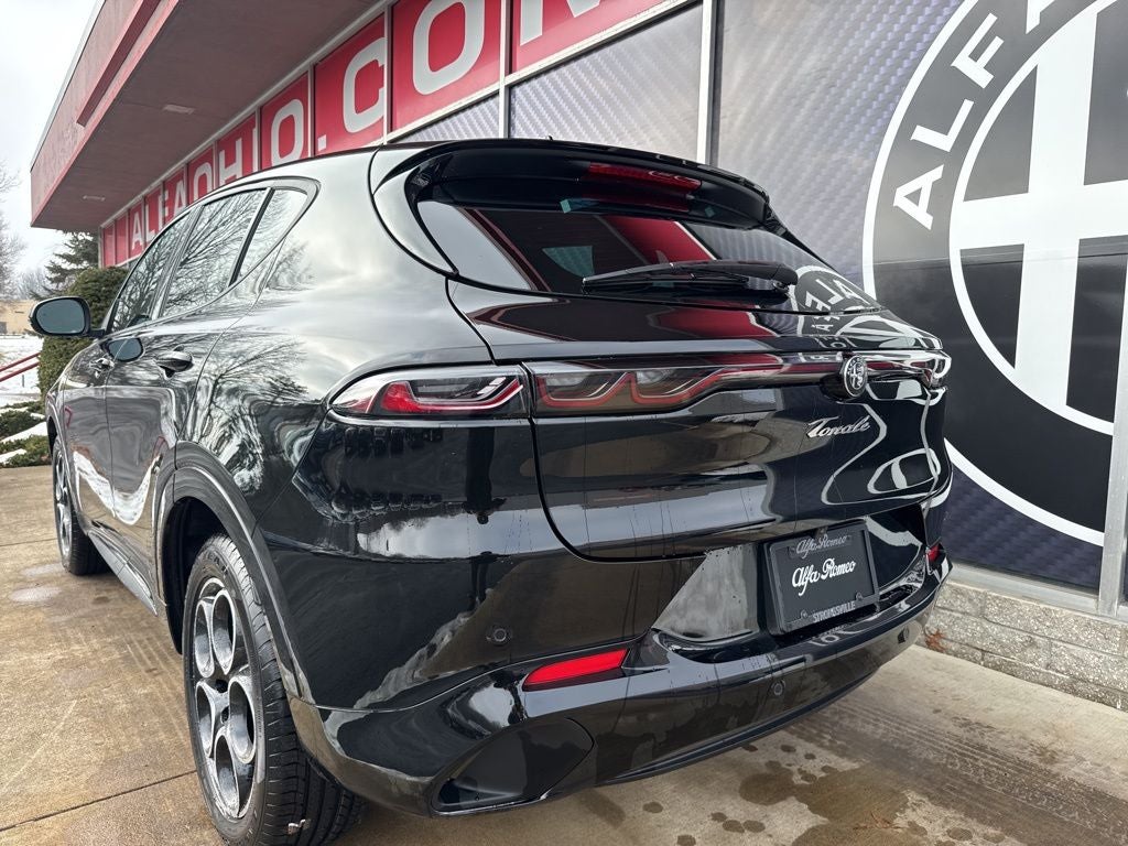 2026 Alfa Romeo Tonale Base