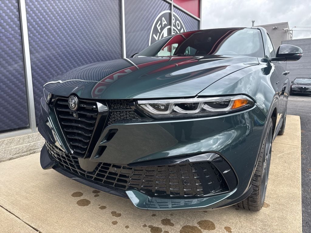 2026 Alfa Romeo Tonale Veloce AWD