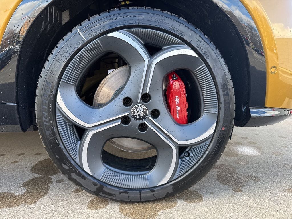 2026 Alfa Romeo Tonale Veloce AWD