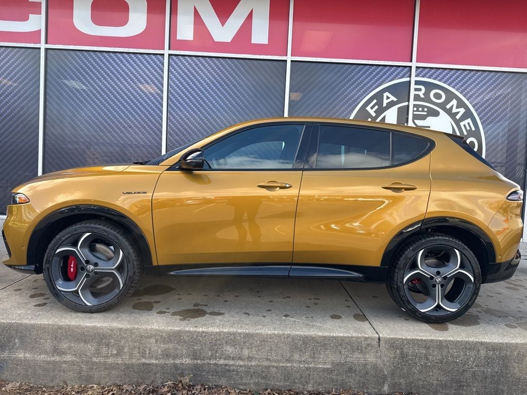 2026 Alfa Romeo Tonale Veloce AWD