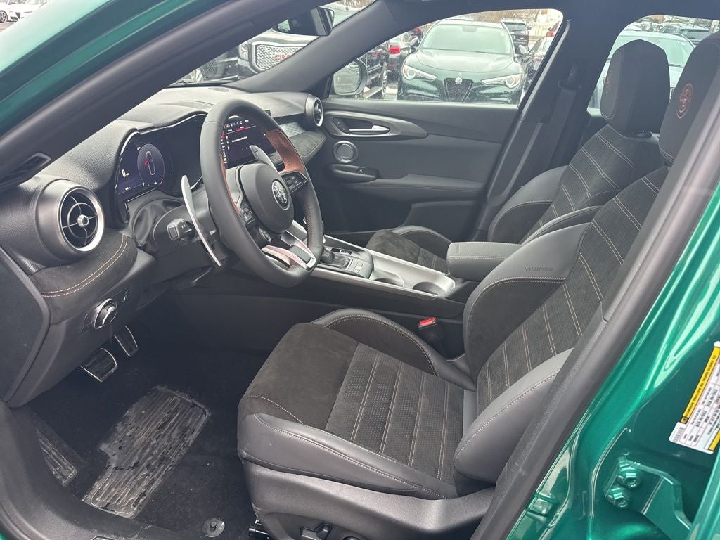 2025 Alfa Romeo Tonale Intensa AWD