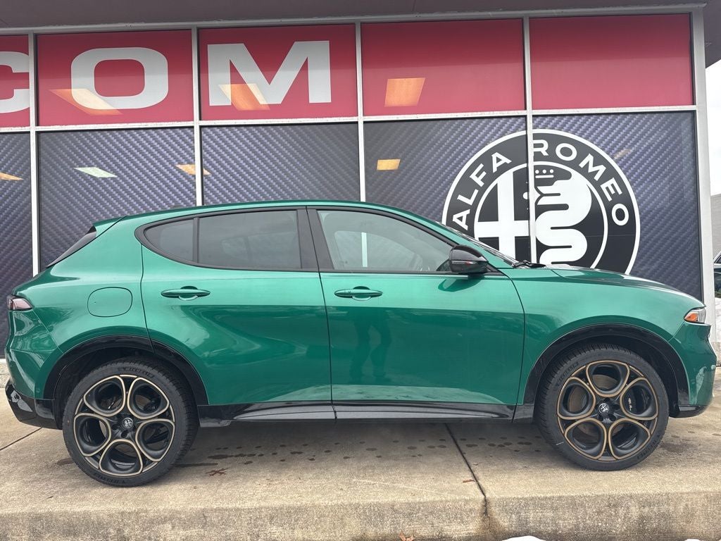 2025 Alfa Romeo Tonale Intensa AWD