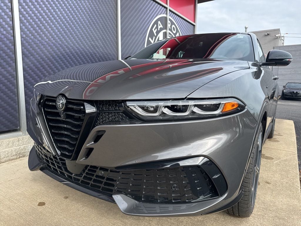 2026 Alfa Romeo Tonale Veloce AWD