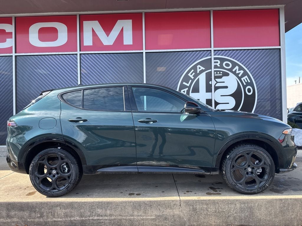 2026 Alfa Romeo Tonale Sprint AWD