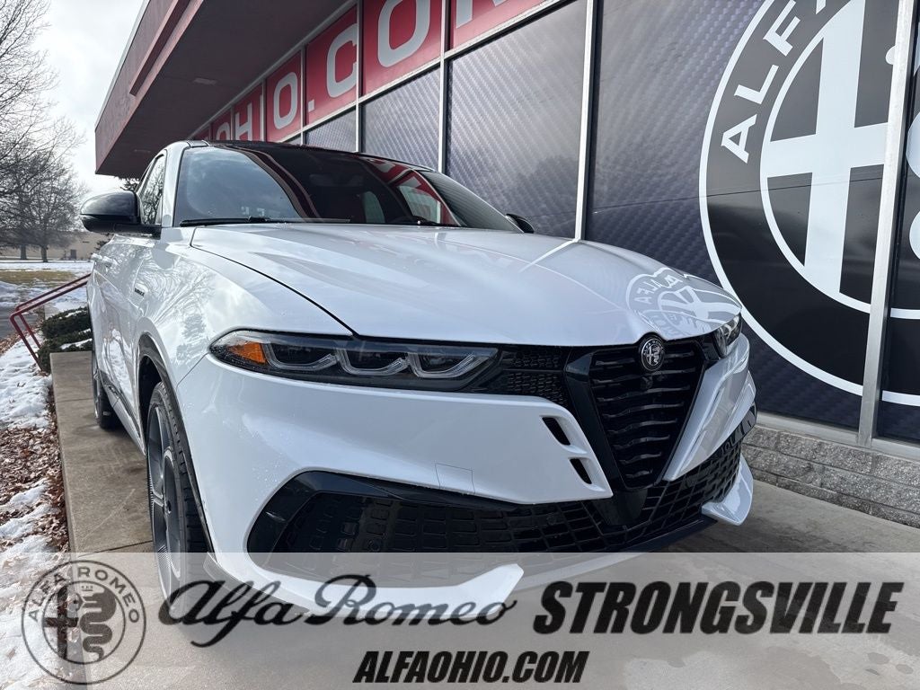 2026 Alfa Romeo Tonale Base