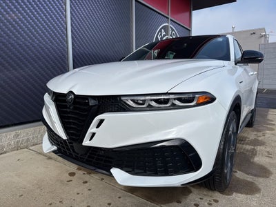 2026 Alfa Romeo Tonale Base