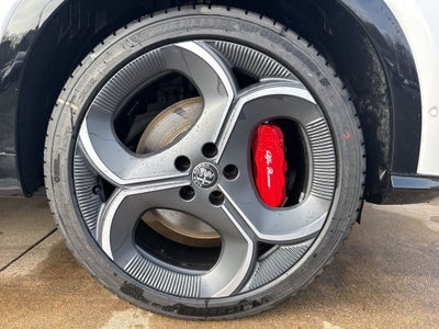 2026 Alfa Romeo Tonale Base