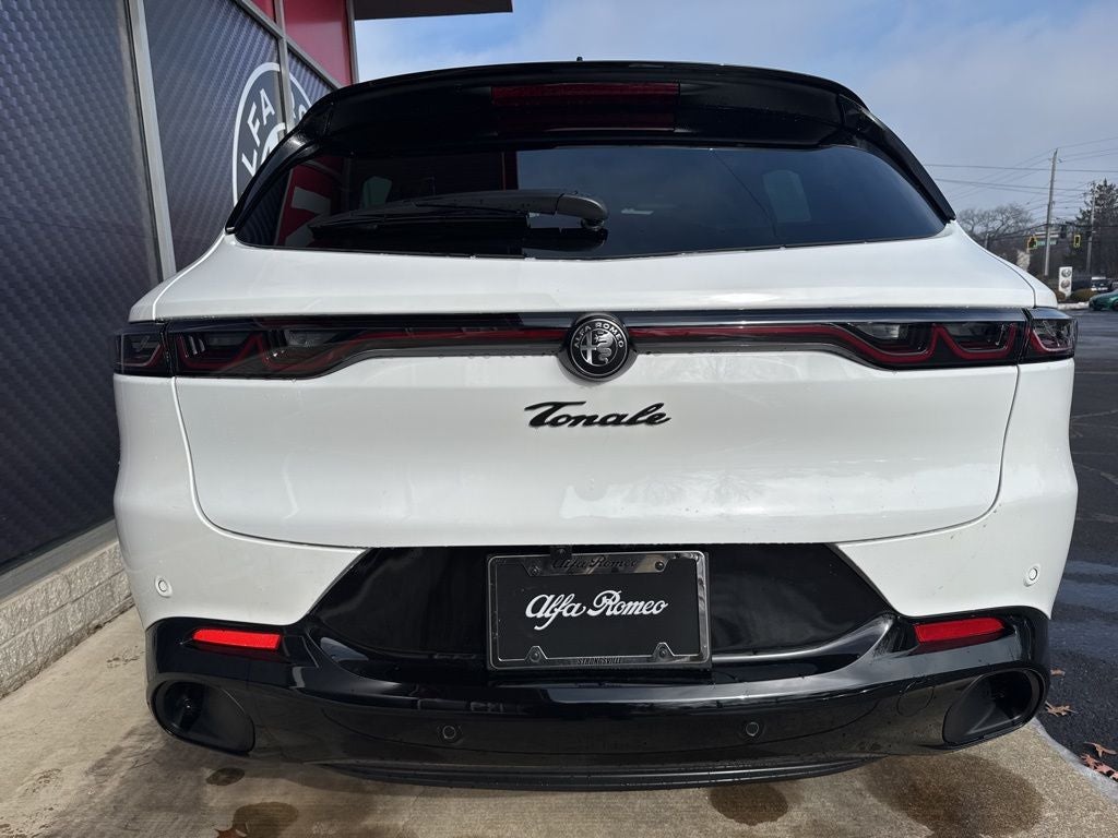 2026 Alfa Romeo Tonale Base