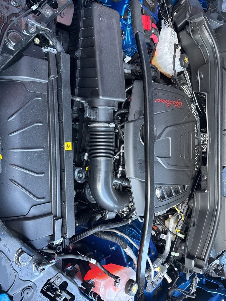 2025 Alfa Romeo Stelvio Veloce AWD