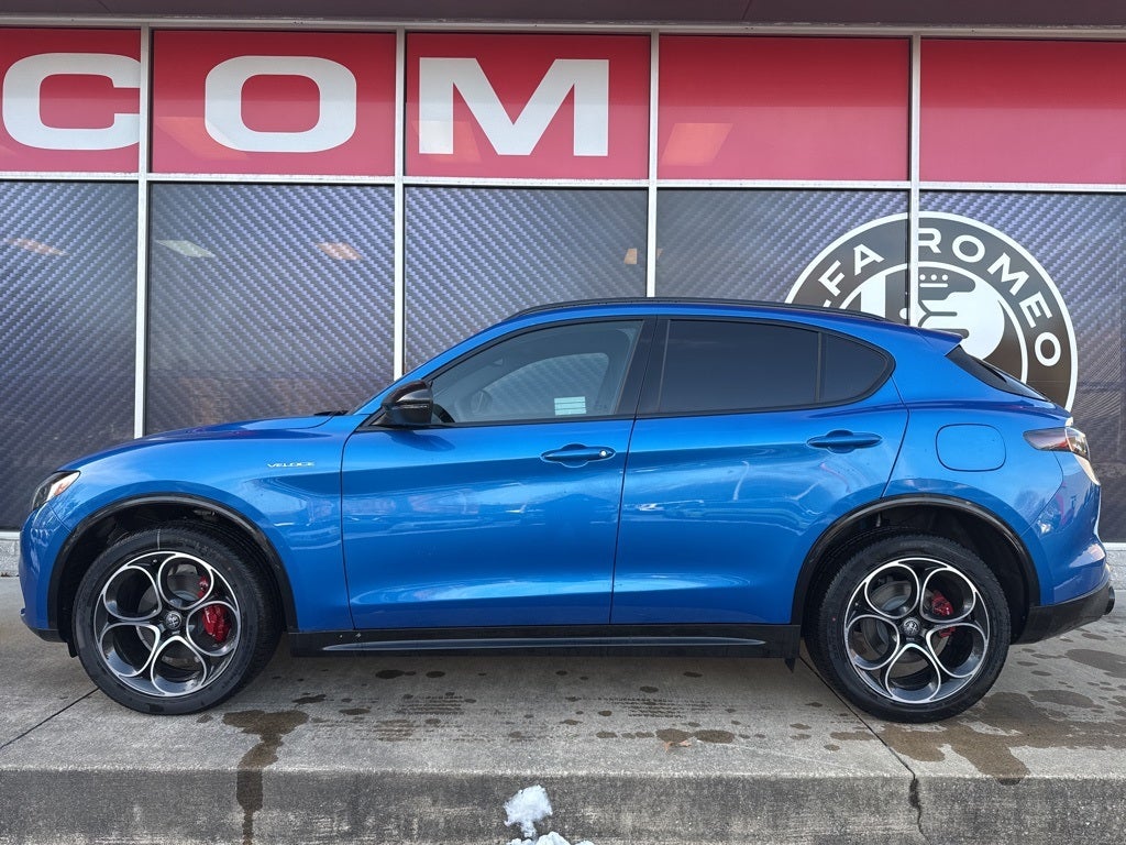 2025 Alfa Romeo Stelvio Veloce AWD