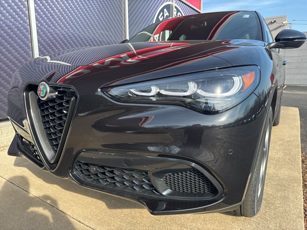 2026 Alfa Romeo Stelvio Sprint AWD