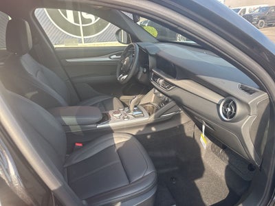 2026 Alfa Romeo Stelvio Sprint AWD