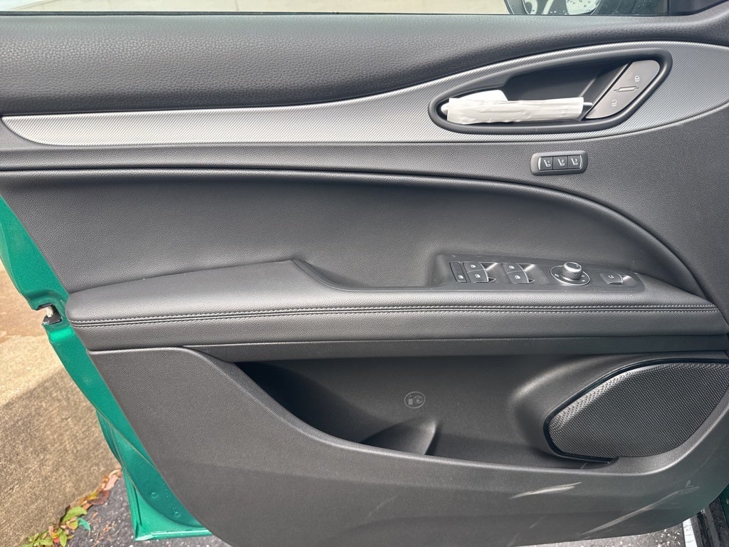 2025 Alfa Romeo Stelvio Veloce AWD