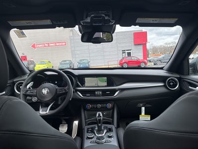 2025 Alfa Romeo Stelvio Veloce AWD