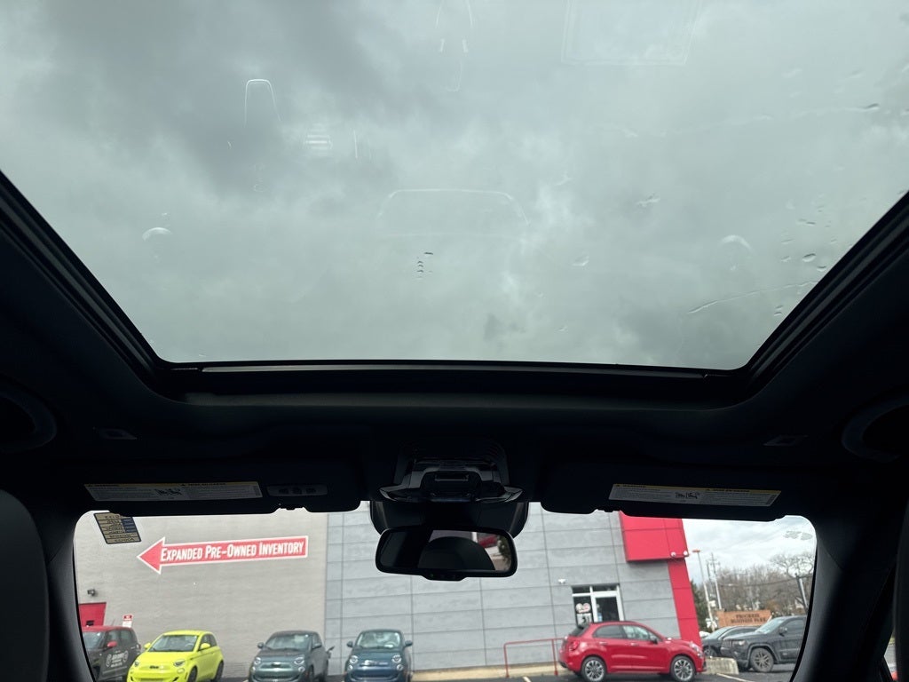 2025 Alfa Romeo Stelvio Veloce AWD