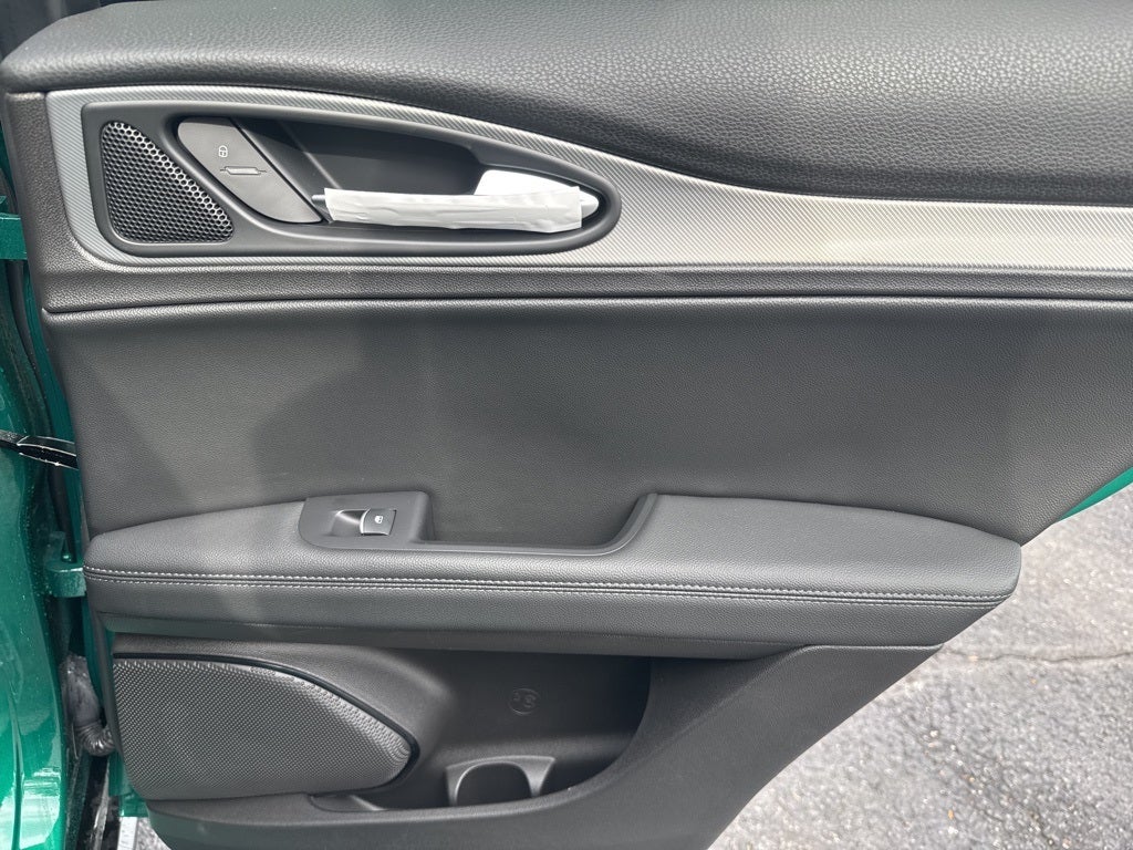 2025 Alfa Romeo Stelvio Veloce AWD