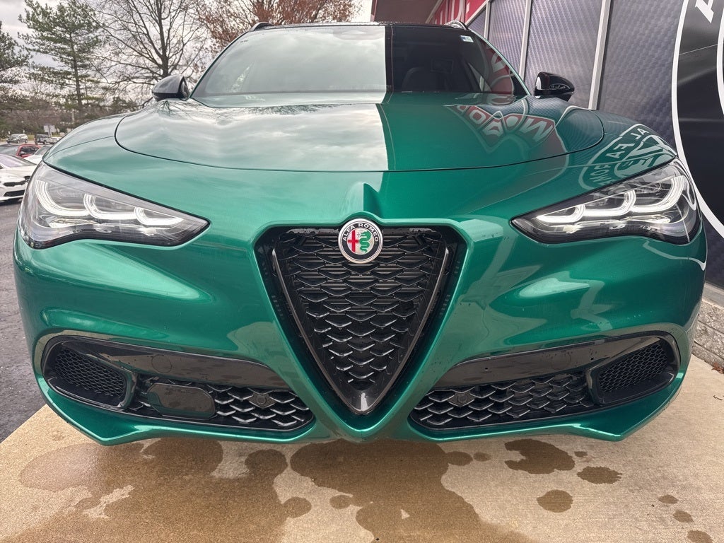 2025 Alfa Romeo Stelvio Veloce AWD