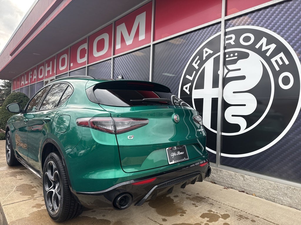 2025 Alfa Romeo Stelvio Veloce AWD