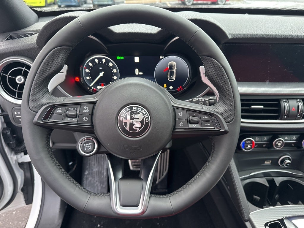 2025 Alfa Romeo Stelvio Veloce AWD