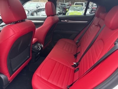2025 Alfa Romeo Stelvio Veloce AWD