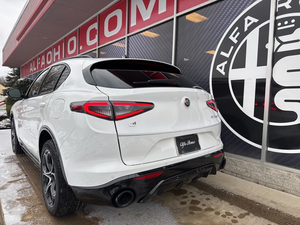 2025 Alfa Romeo Stelvio Veloce AWD