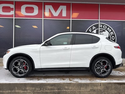 2025 Alfa Romeo Stelvio Veloce AWD