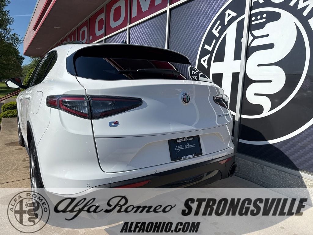 2026 Alfa Romeo Stelvio Sprint AWD