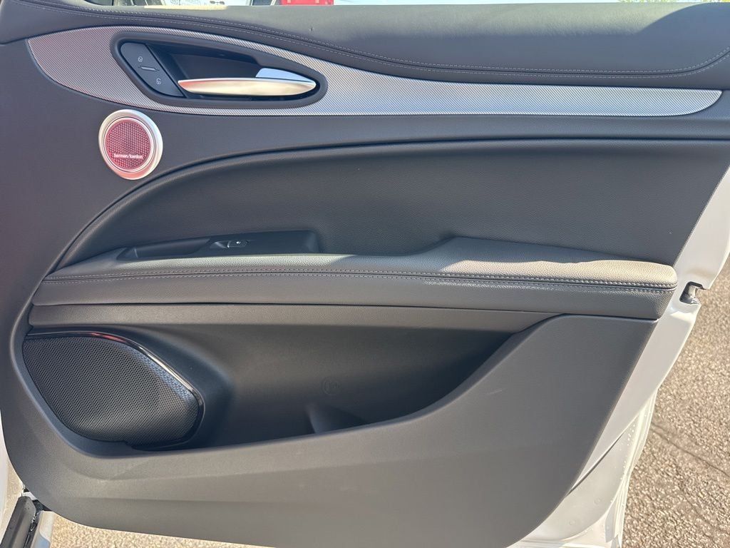 2026 Alfa Romeo Stelvio Sprint AWD