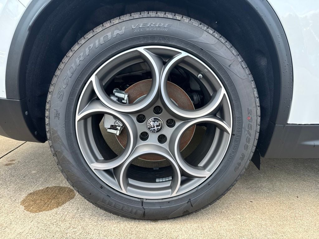 2026 Alfa Romeo Stelvio Sprint AWD