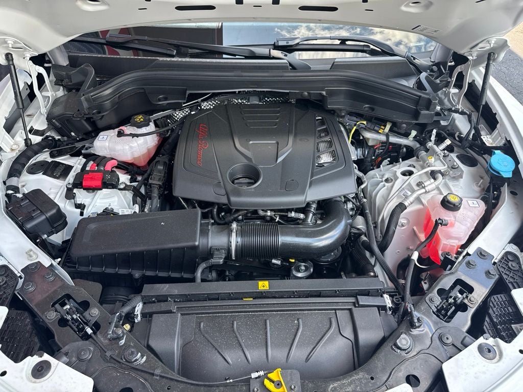 2026 Alfa Romeo Stelvio Sprint AWD