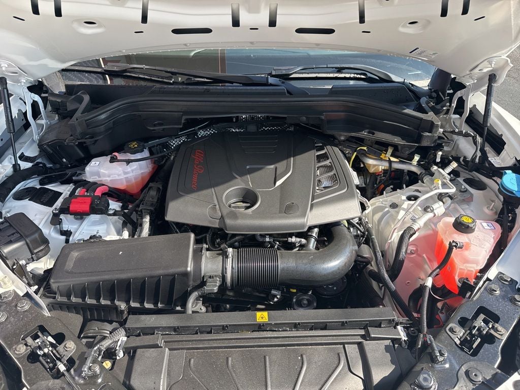 2026 Alfa Romeo Stelvio Sprint AWD