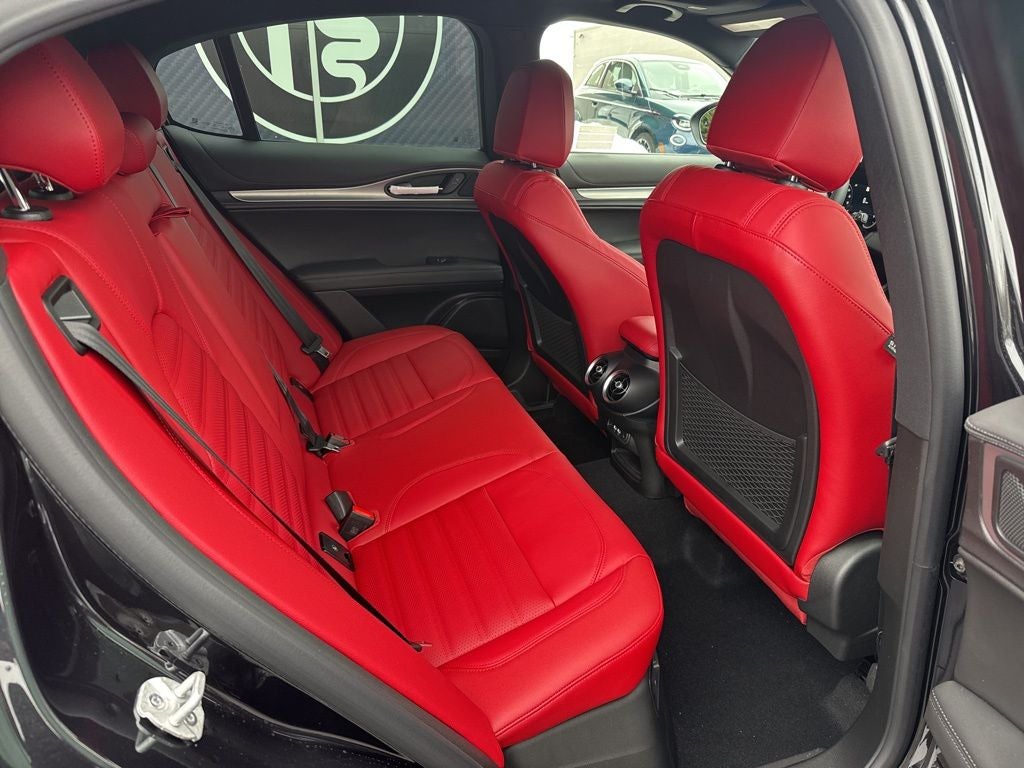 2026 Alfa Romeo Stelvio Sprint AWD