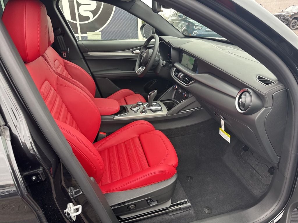 2026 Alfa Romeo Stelvio Sprint AWD