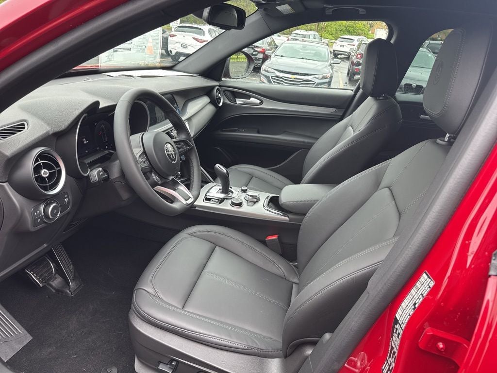2026 Alfa Romeo Stelvio Sprint AWD