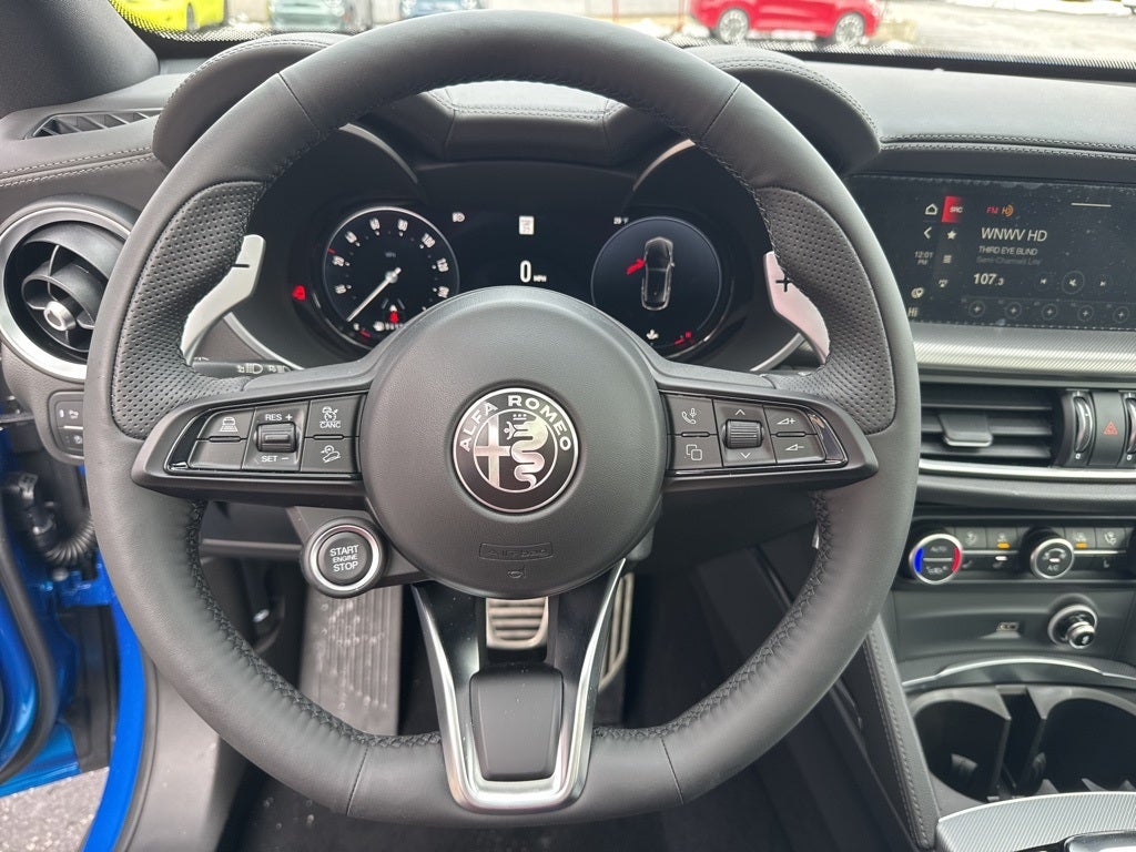 2025 Alfa Romeo Stelvio AWD