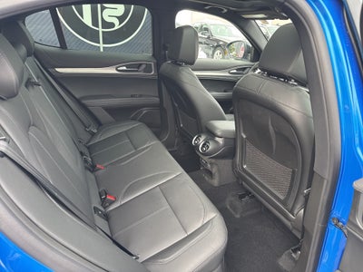 2025 Alfa Romeo Stelvio AWD